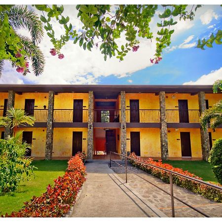 Flushing Meadows Resorts & Playground Panglao Exterior photo