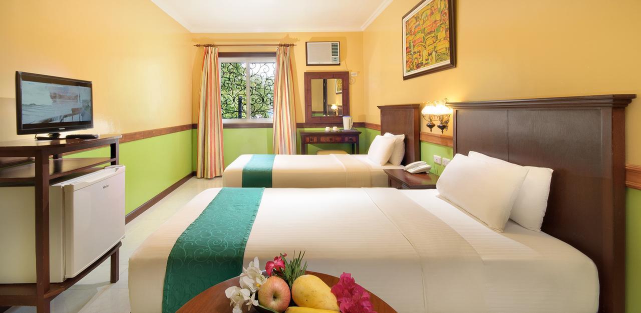 Flushing Meadows Resorts & Playground Panglao Exterior photo